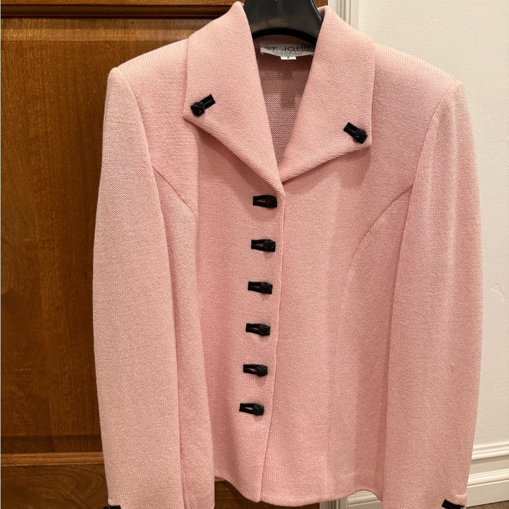 Vintage St John Elegant Pink Blazer with Black Accents